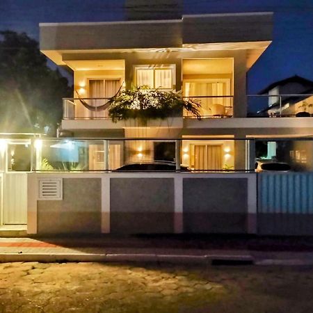 Residencial Butia Apartamento 02 - Praia Da Vila Имбитуба Екстериор снимка